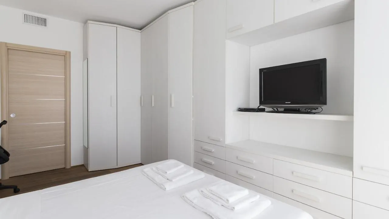 Appartamento Italianway - Corsica 61 Milano Italia